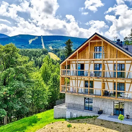Apartment Orlik Vip By Royal Aparts - Z Widokiem Na Sniezke, Blisko Wyciagu I Wang Karpacz